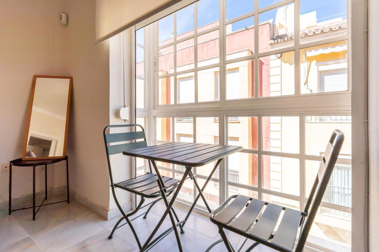 Apartament Apartamento Centrico La Victoria Malaga Zewnętrze zdjęcie
